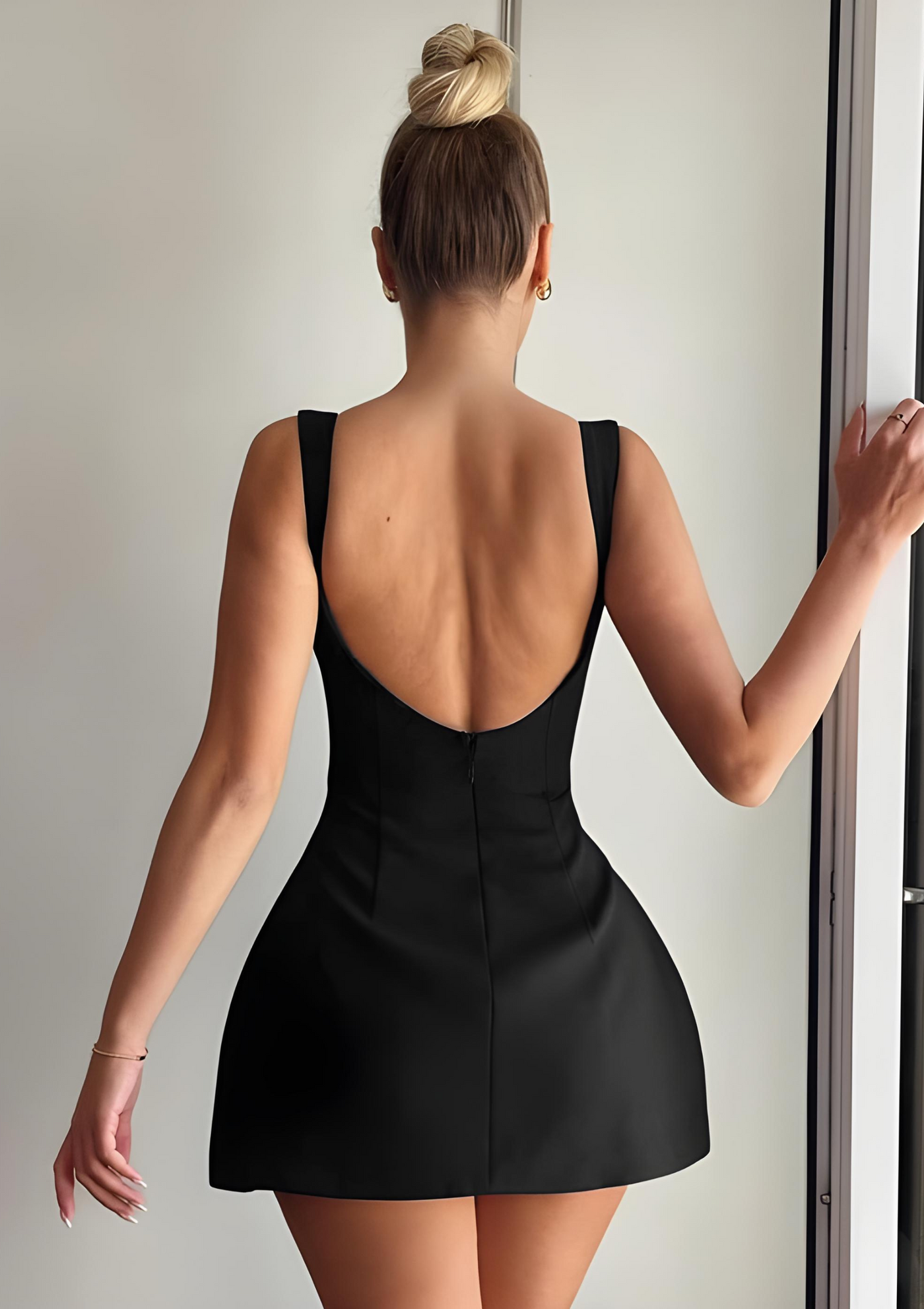 BASIC SLICK DRESS