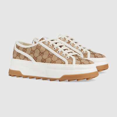 Women's sneakers