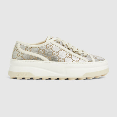 Women's sneakers
