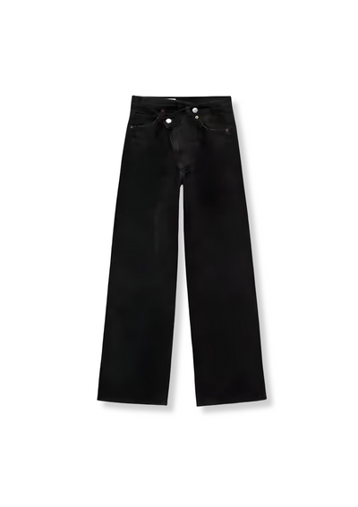 Asymmetric baggy jeans