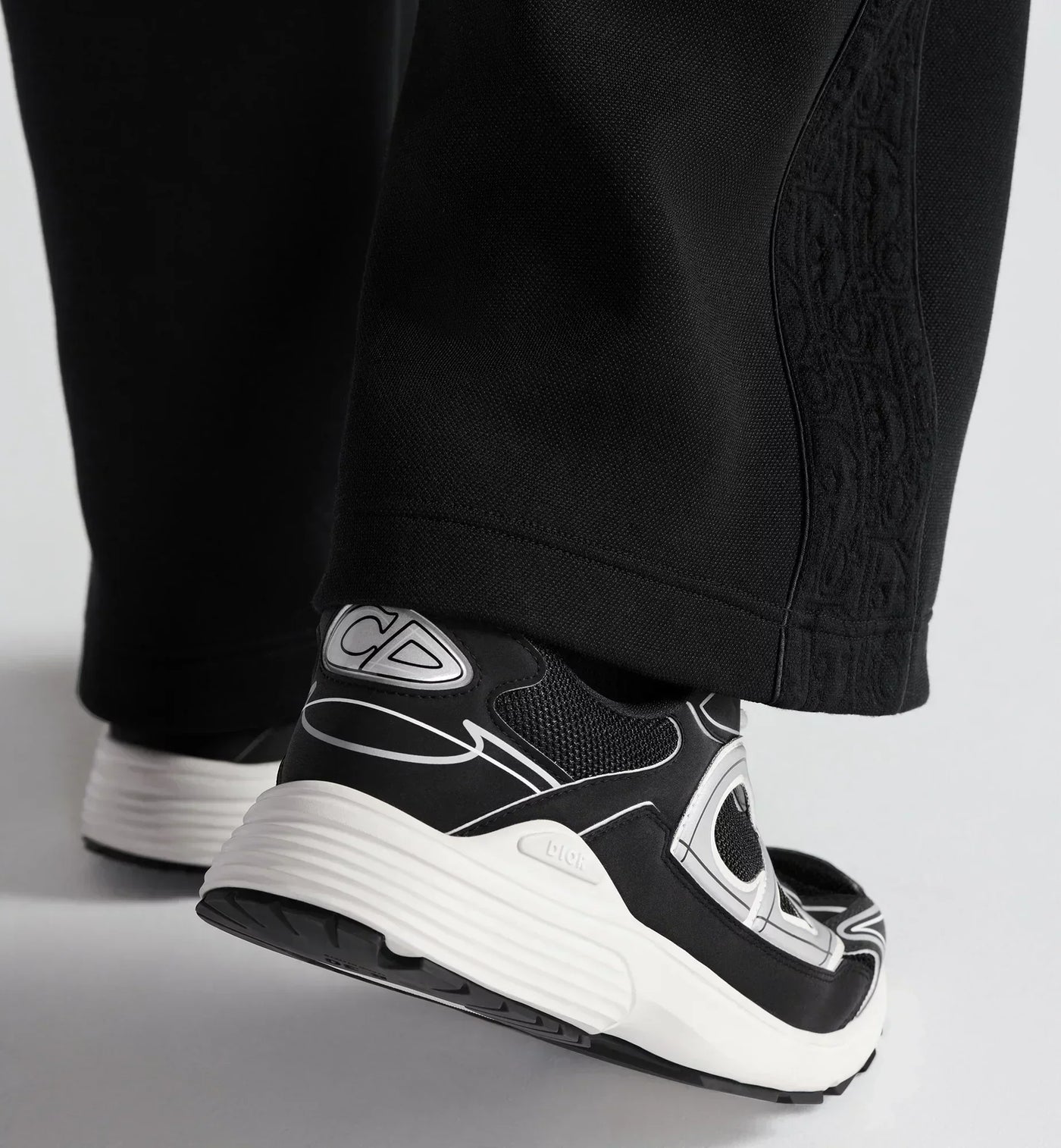 B30 sneaker