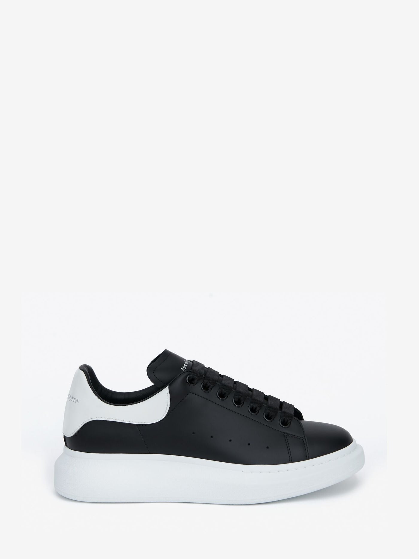 Oversized sneakers