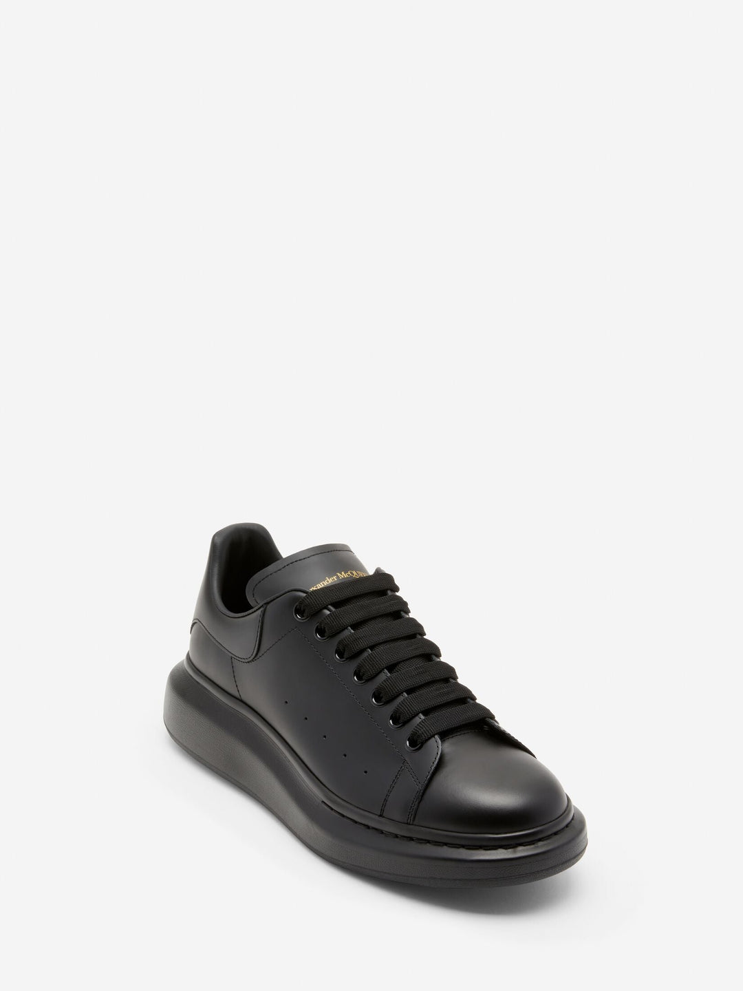 Oversized sneakers