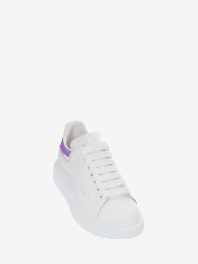 Oversized sneakers