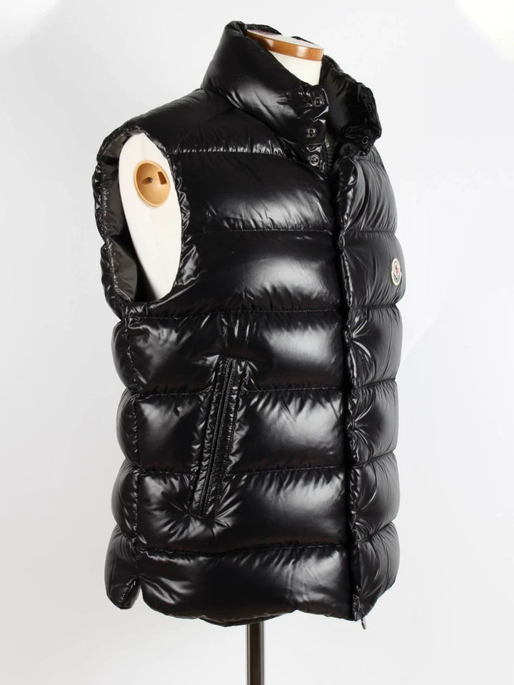 'M' Puffer Weste