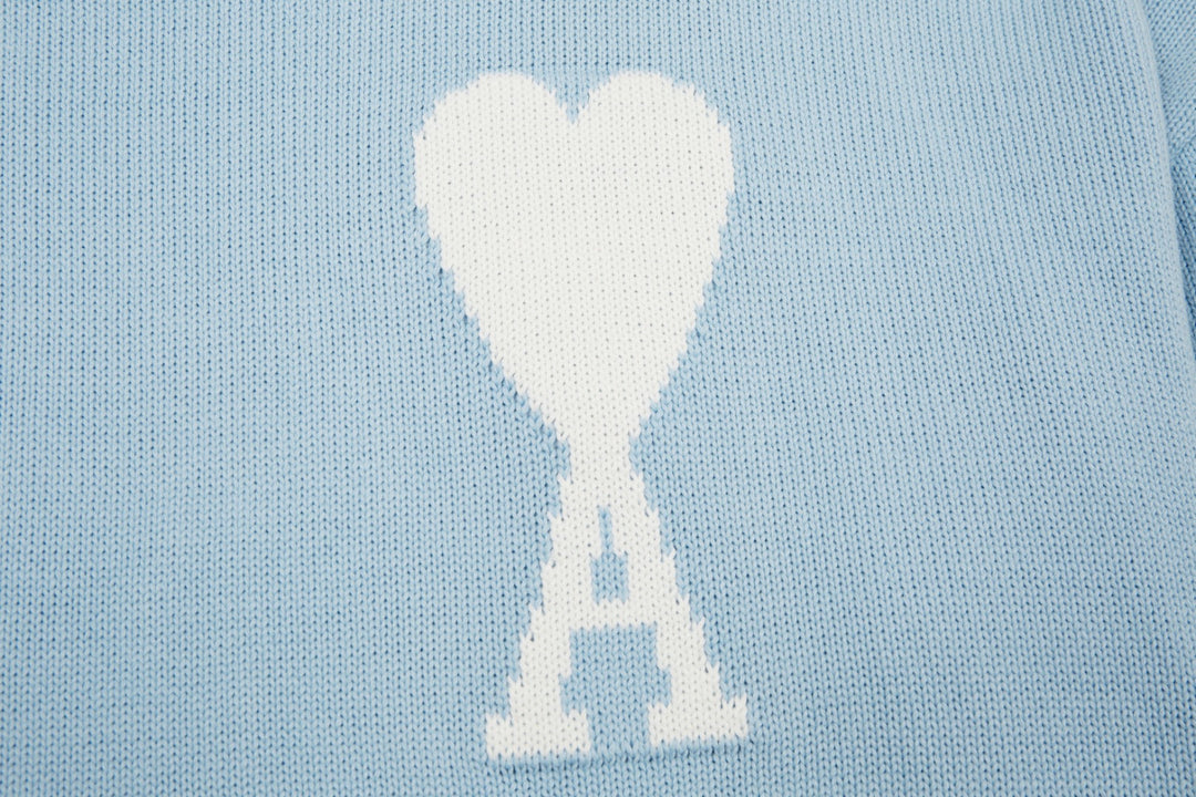 'Heart' - Sweater Babble