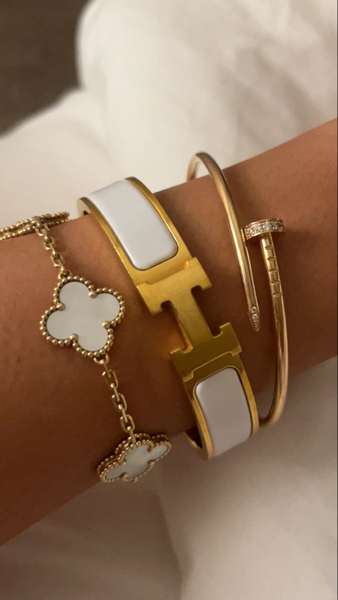 White Helen bracelet