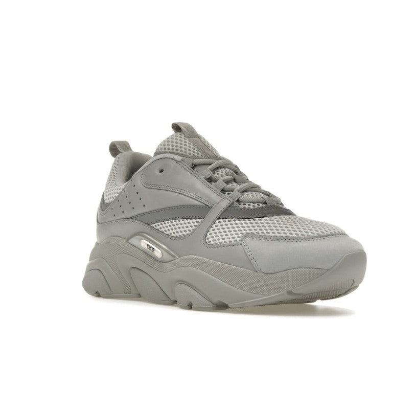 B22 Triple Grey