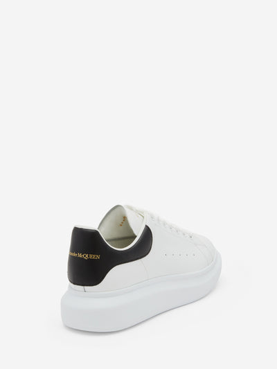 Oversized sneakers