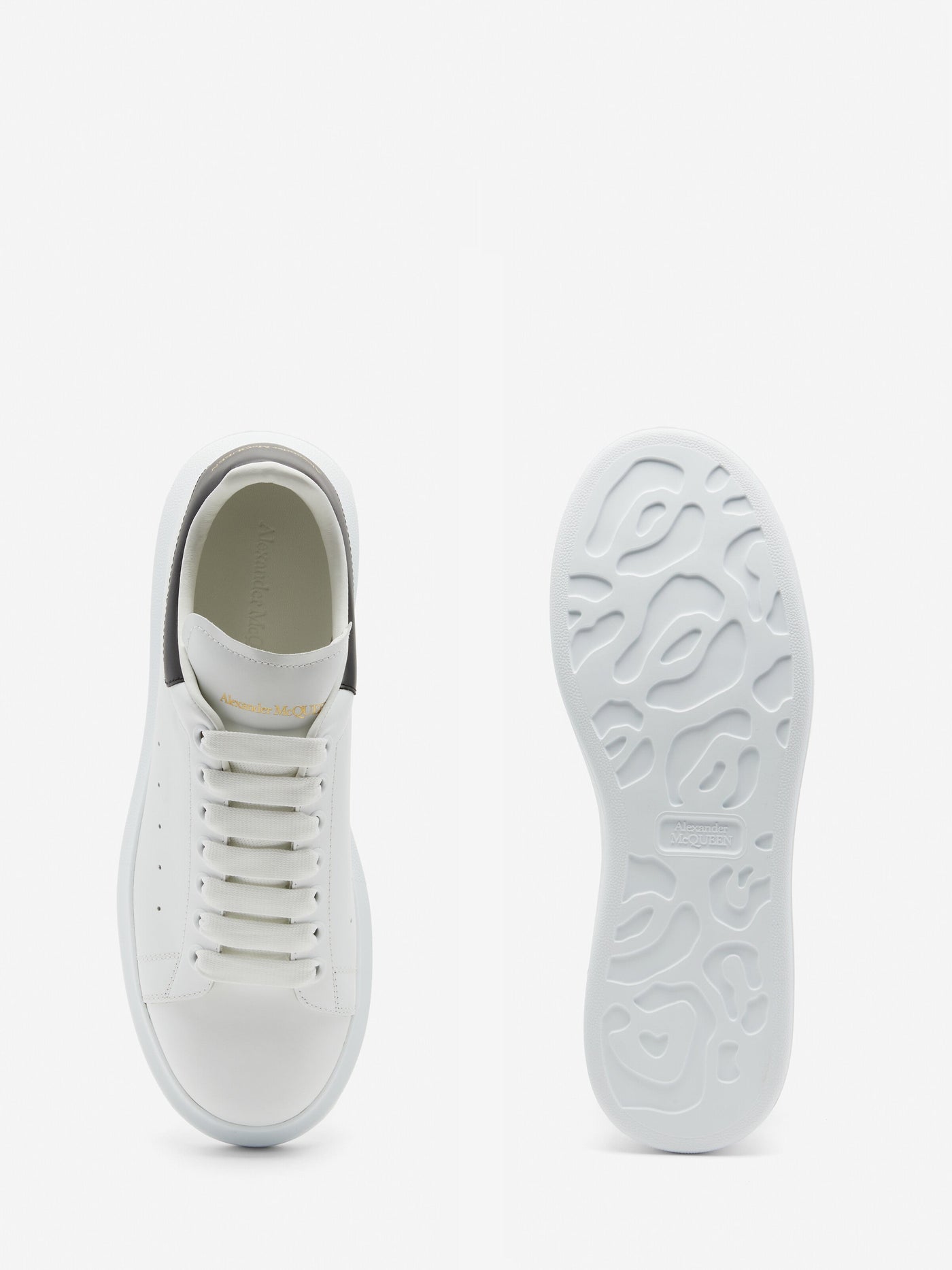 Oversized sneakers