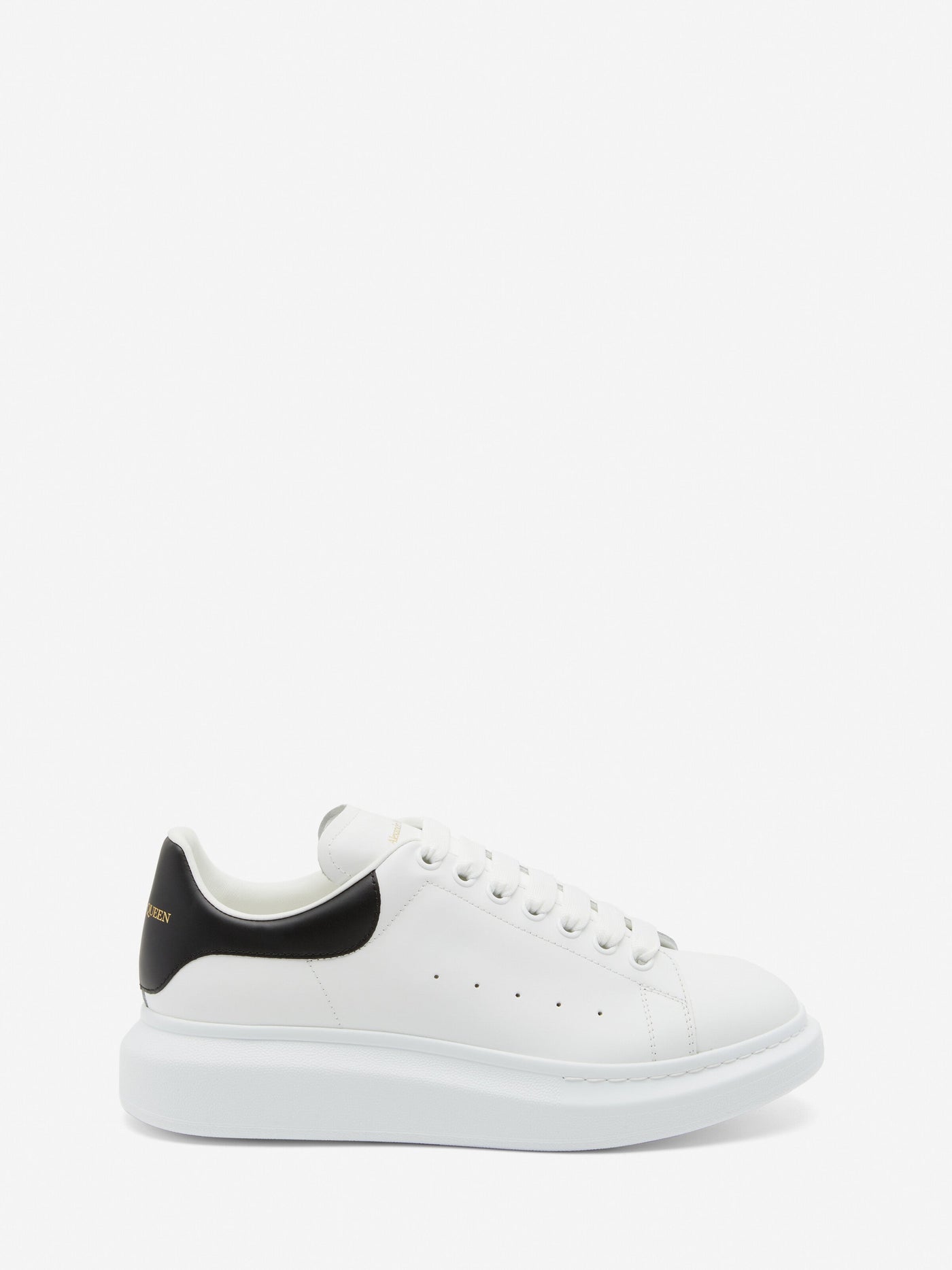 Oversized sneakers