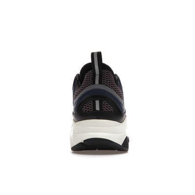 B22 Blue Black
