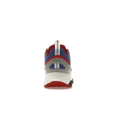 B22 White Red Blue